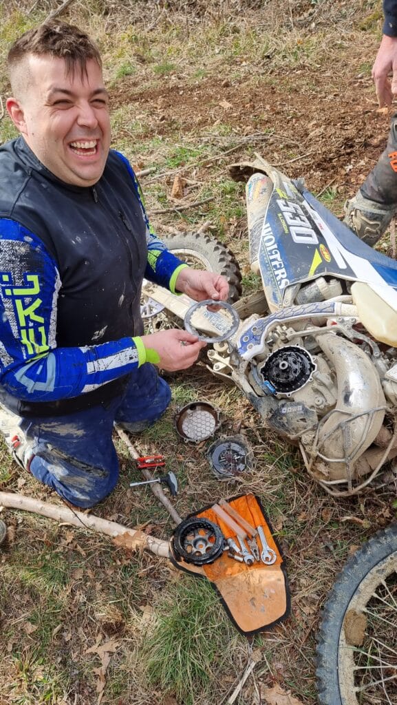 Enduro Kroatien Tours; 2-Takt- und 4-Takt-Bikes