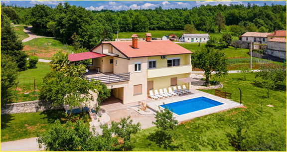 holiday house larisa